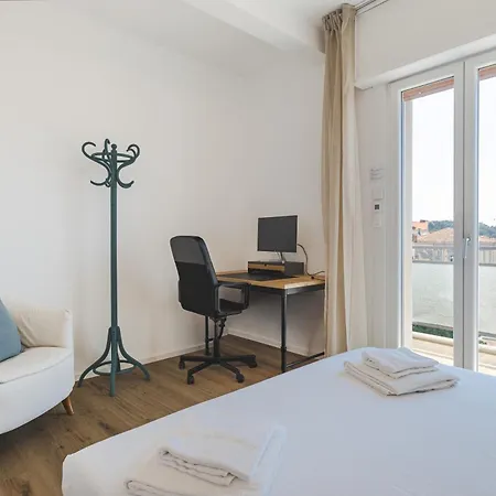 Apartment Sea View Terrace House Triest