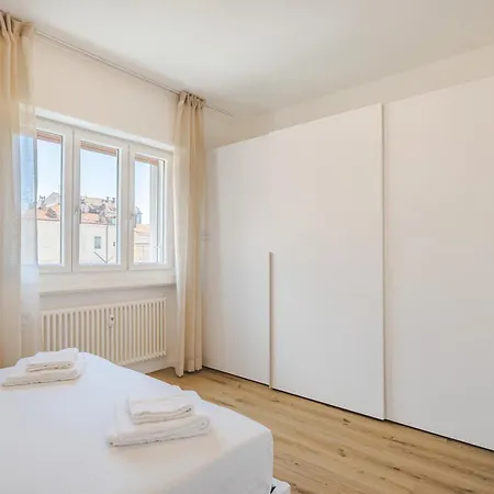 Sea View Terrace House Apartment *